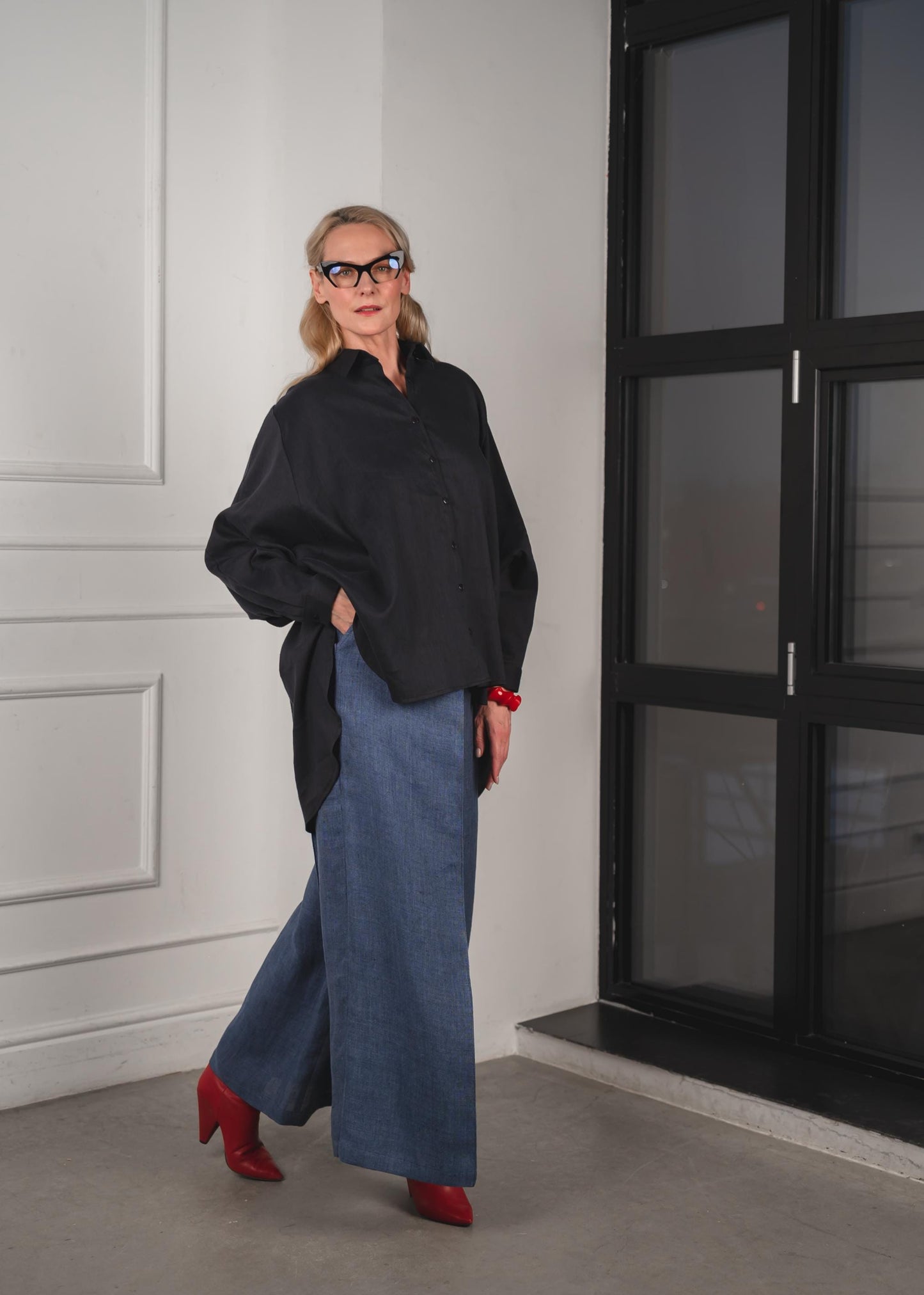 The effortless linen oversized shirt