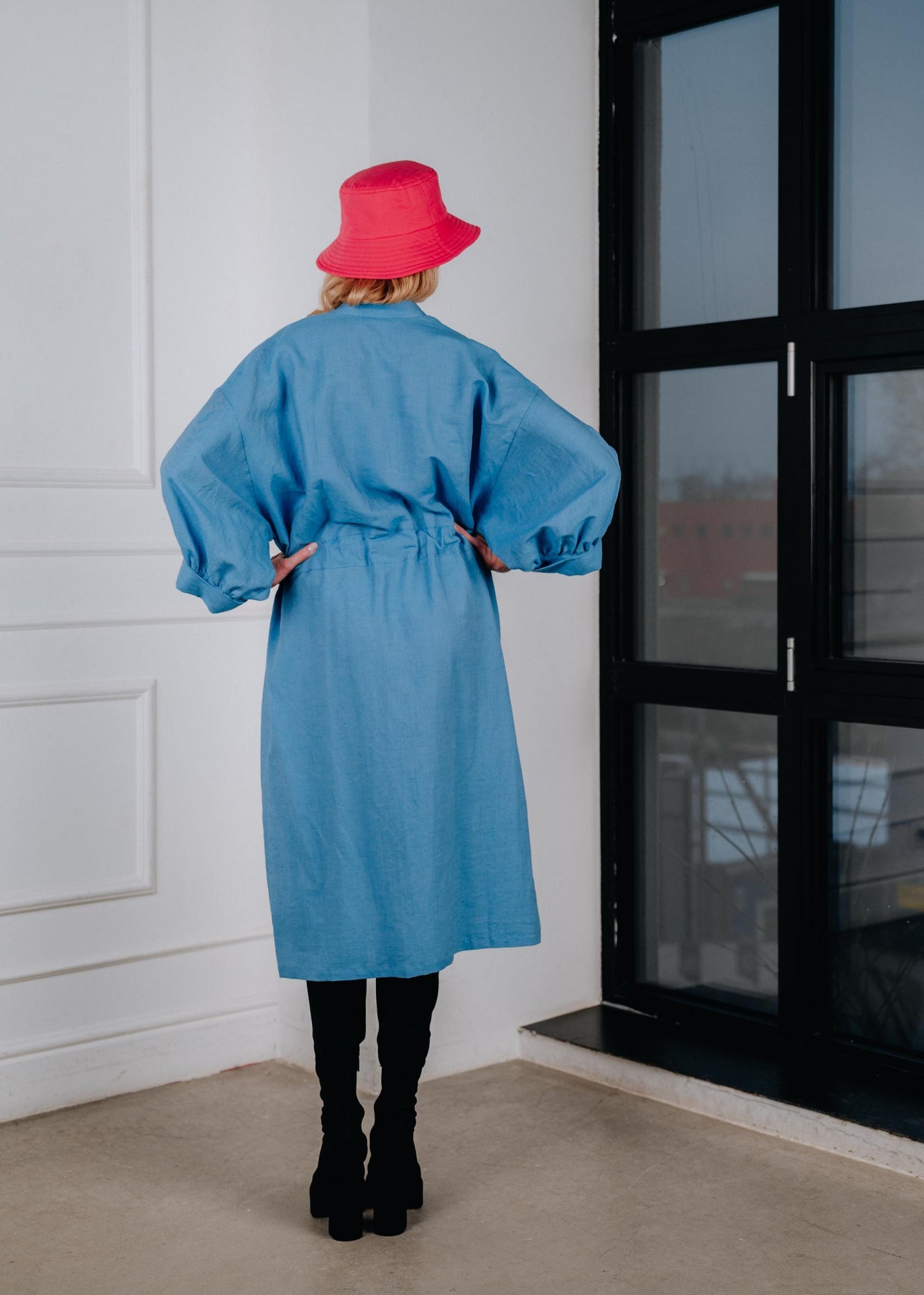 Chic sky blue linen cinched waist shirt dress