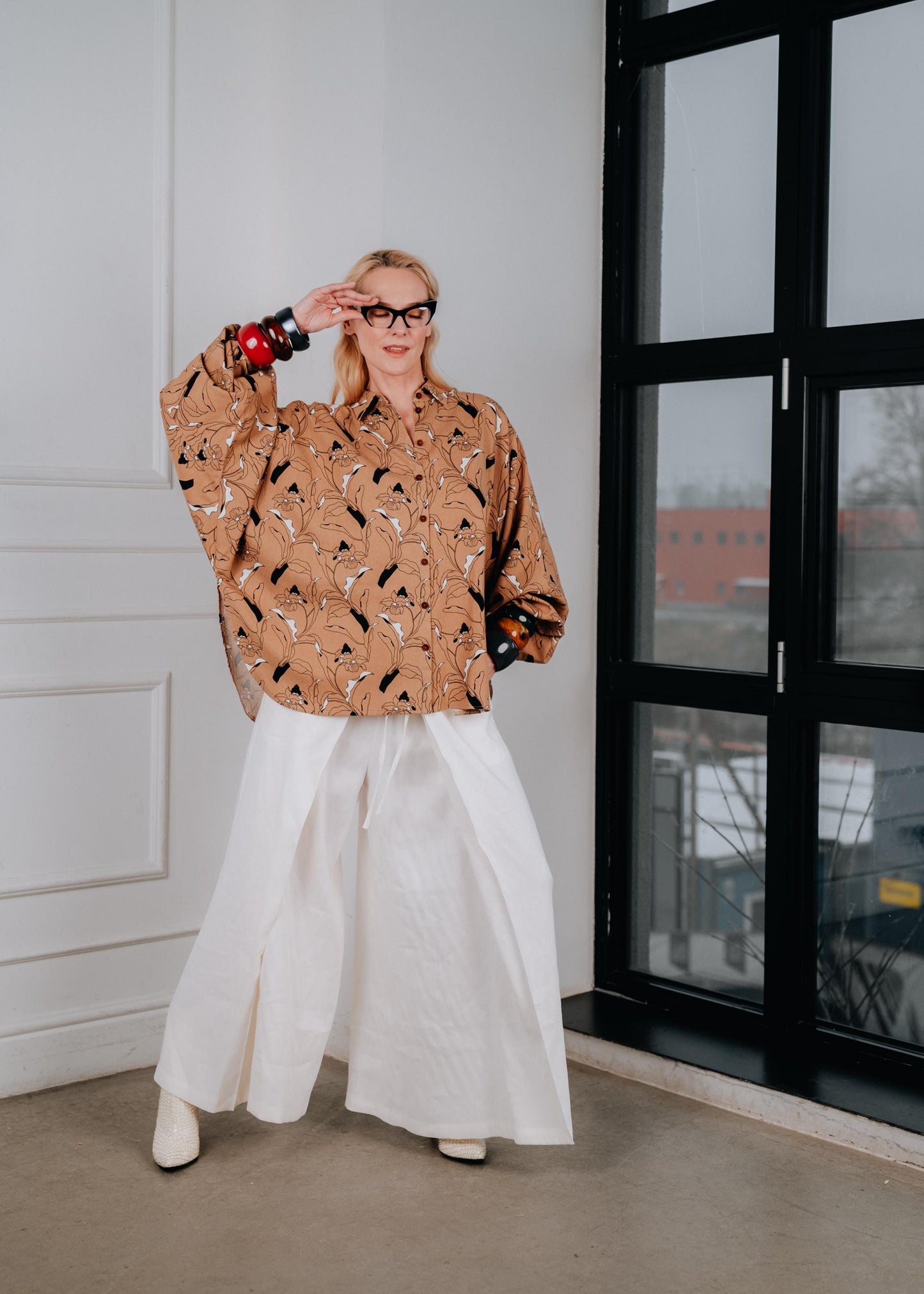 Floral breeze linen kimono shirt