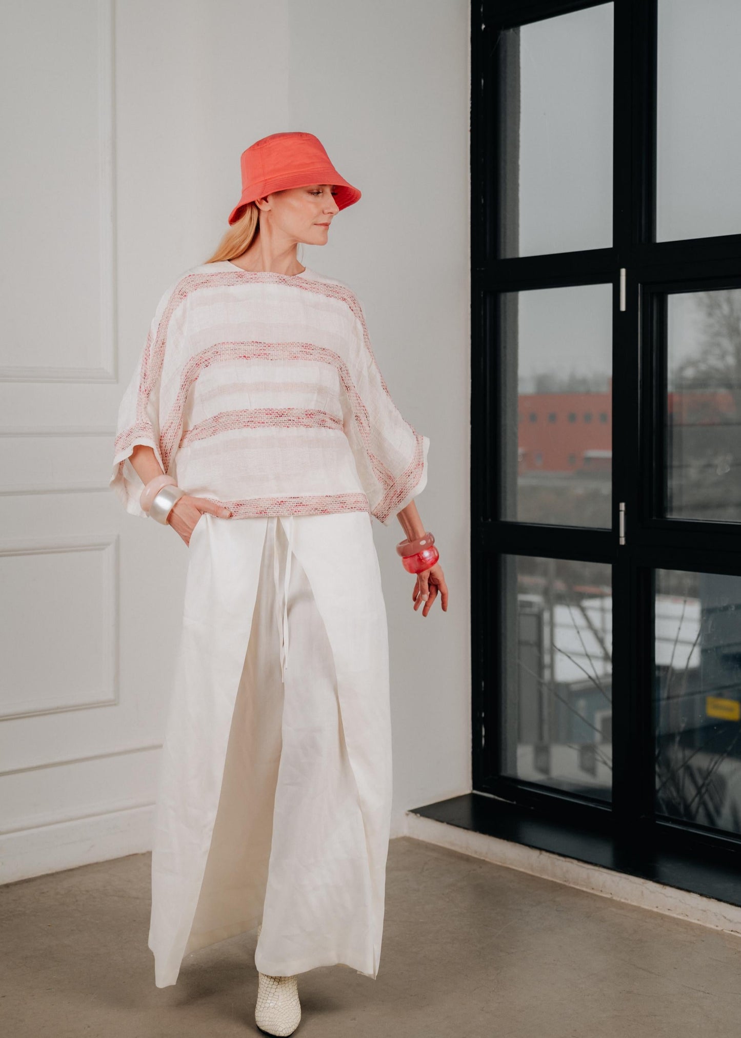 Coastal drift wide-leg linen pants for women