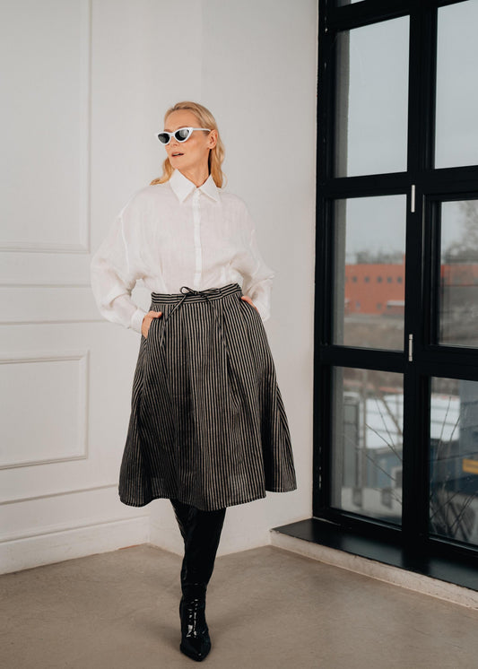 Chic A-line striped linen skirt