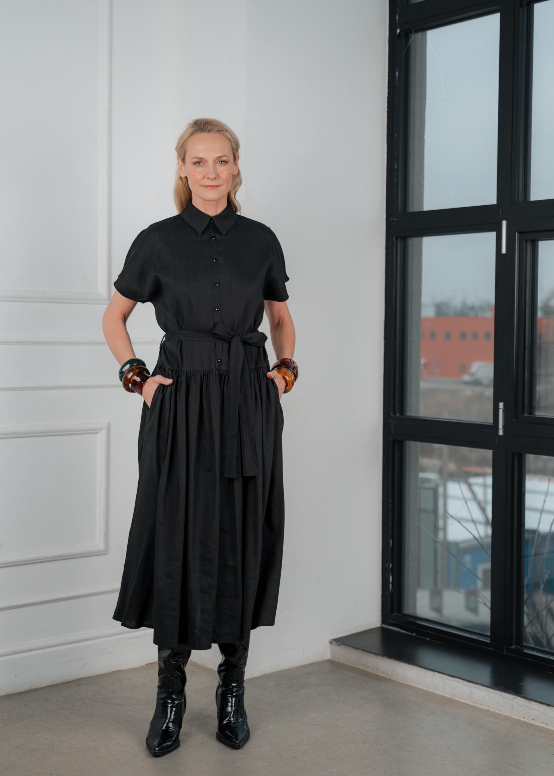 Black linen midi dress '' Amelie '' – Linen DNA Black linen midi dress '' Amelie '' – Linen DNA
